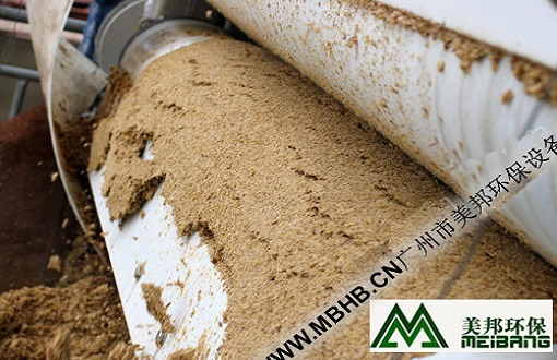 啤酒糟脫水圖例--帶式壓濾機(jī)農(nóng)業(yè)應(yīng)用類(lèi)